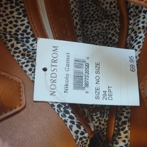 Sole Society Nikole Handbag in an Ivory Color With Camel Trim. NWT Very Cute! - Picture 9 of 12